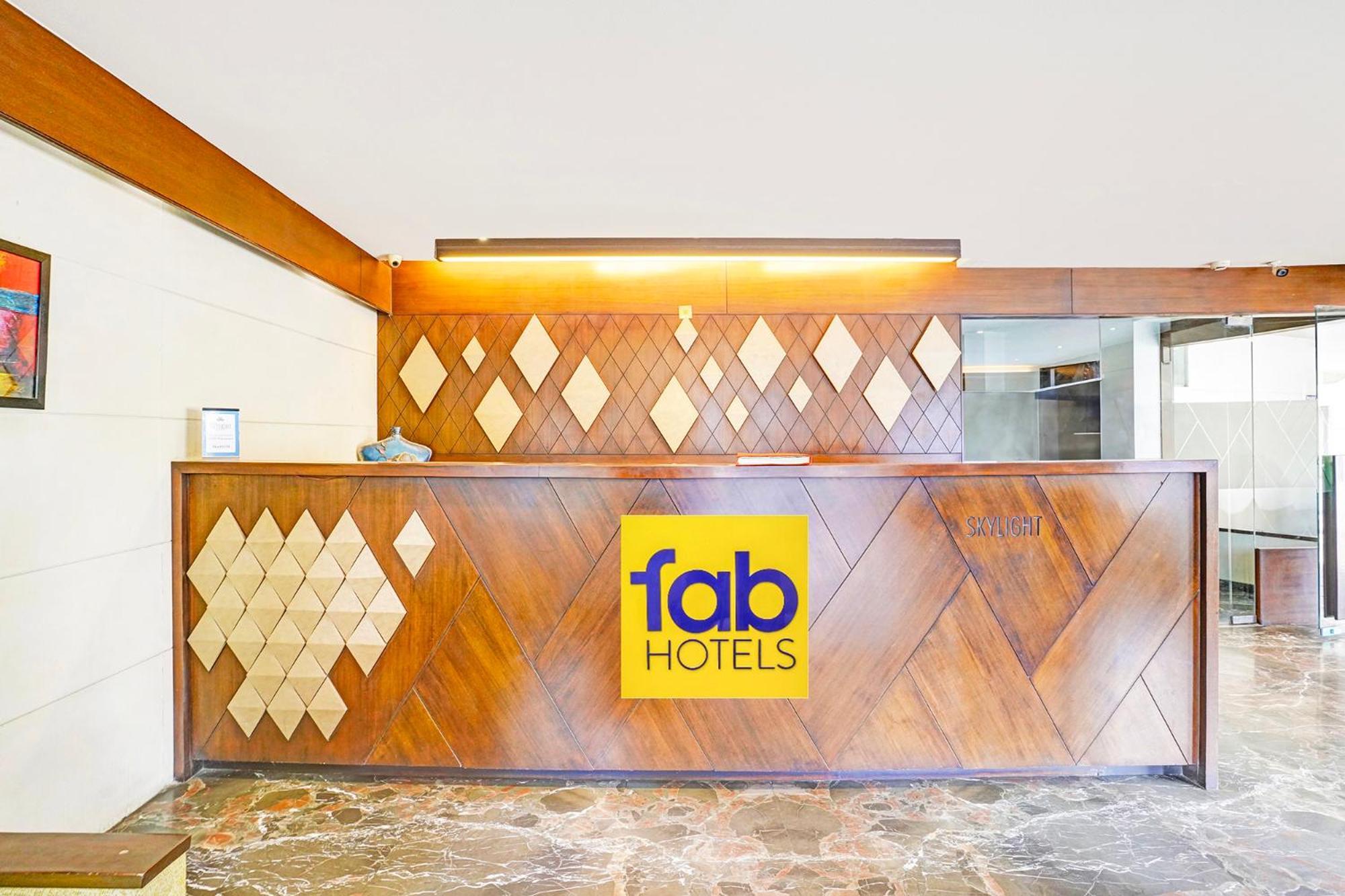 Fabhotel Prime Sky Light Вадодара Экстерьер фото